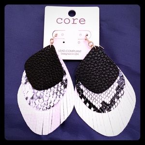 Layered Snakeskin Fashion Earrings